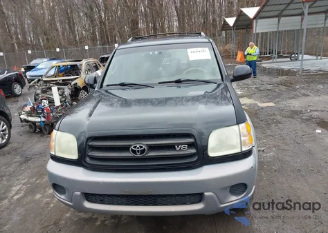 2001 Toyota Sequoia Sr5 V8 z USA, uszkodzony, nr VIN 5TDBT44A41S047170